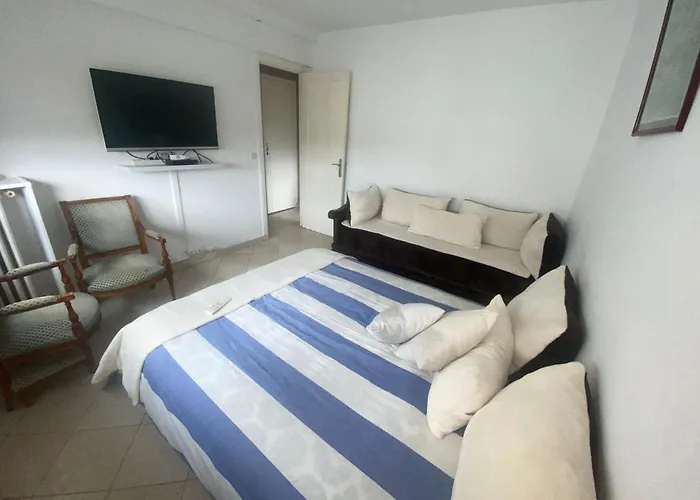 Апартаменты Cosy Centre Montmartre